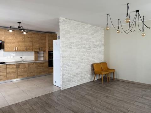 квартира за адресою Олекси Тихого пров., 4 к1