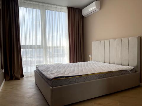 квартира за адресою Дніпровська набережна вул., 17-К