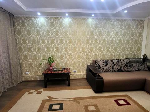 квартира за адресою Курсанта Єськова вул., 14