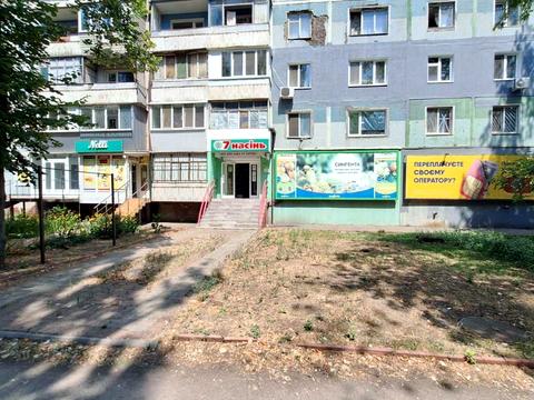 комерційна за адресою Василя Сергієнка вул. (Задніпровська), 14