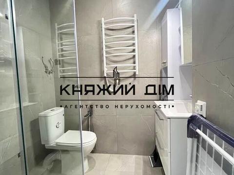 квартира за адресою Дніпровська набережна вул., 17-К