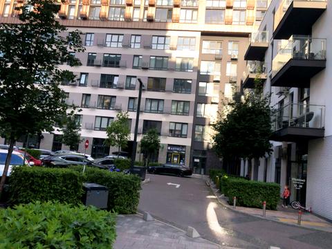 квартира за адресою Салютна вул., 2к7