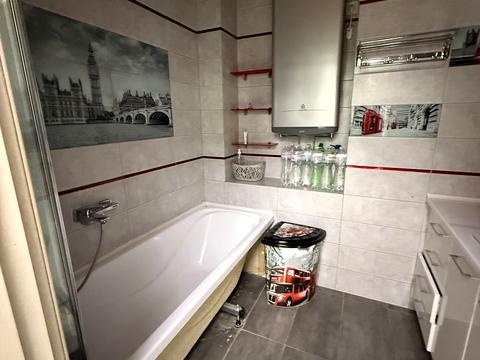 квартира за адресою Гранітна вул., 2
