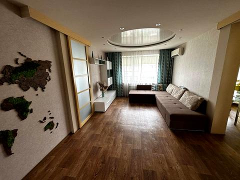квартира по адресу Героев просп., 27