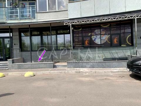 комерційна за адресою Володимира Івасюка просп. (Героїв Сталінграду), 2-Д