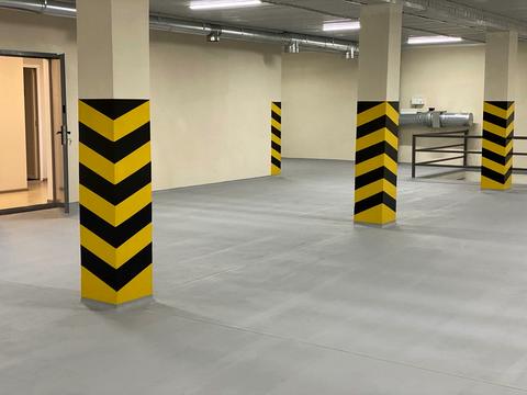 комерційна за адресою Васильківська, 8