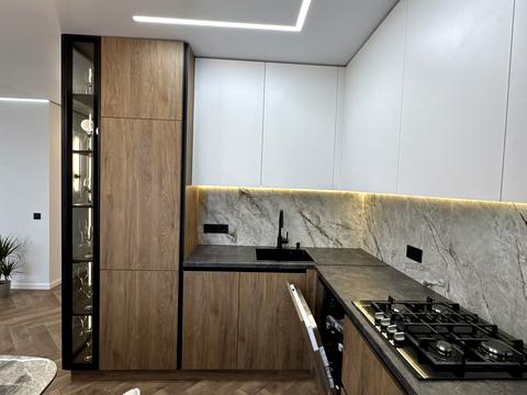 квартира за адресою Юліана Пелеша вул., 1
