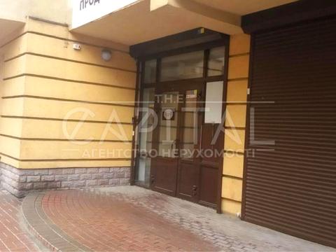 комерційна за адресою Золотоустівська вул., 47-49