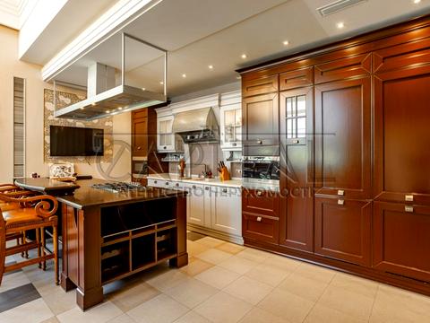 будинок за адресою Дніпрова Хвиля