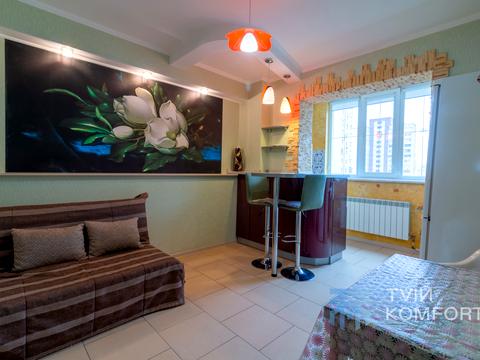 квартира за адресою Ревуцького вул., 42