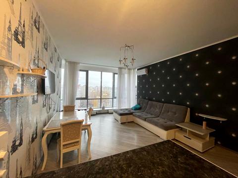 квартира за адресою Дніпровська набережна, 14а