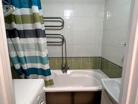 квартира за адресою Райдужна вул., 16