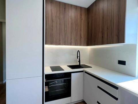 квартира за адресою Михайла Максимовича вул. (Онуфрія Трутенка), 28-Е