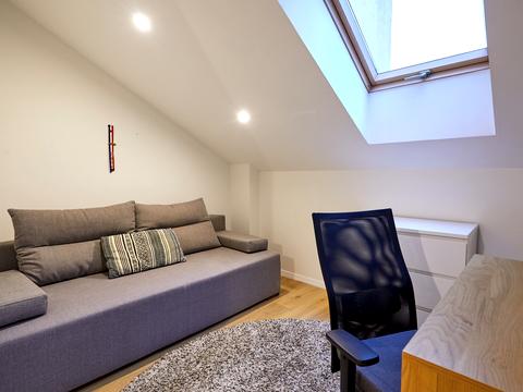 квартира за адресою Регенераторна вул., 4