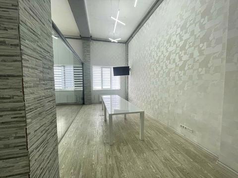 комерційна за адресою Сумська вул., 1