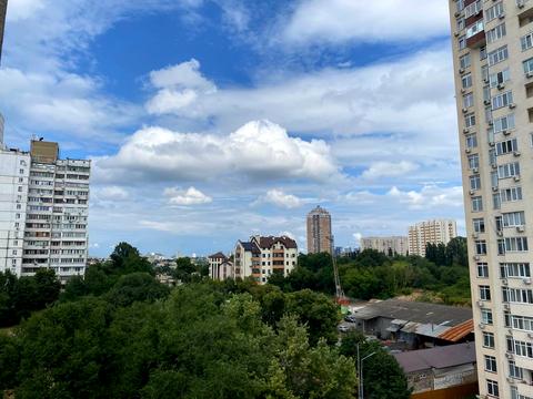 квартира за адресою Тетяни Яблонської вул., 1