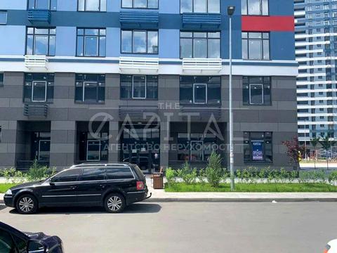 комерційна за адресою Євгенія Сверстюка, 6Е
