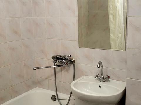 квартира по адресу Ореста Левицкого ул. (Академіка Курчатова), 4