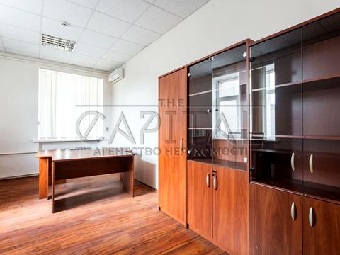 комерційна за адресою Дегтярівська вул., 45