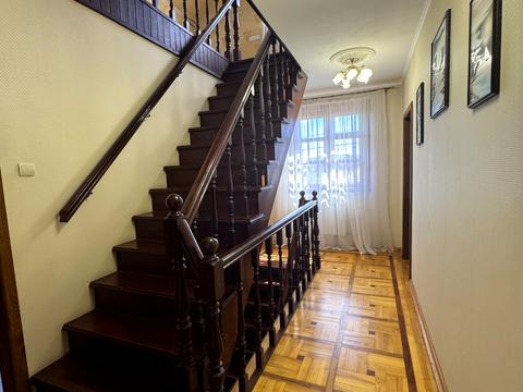 будинок за адресою Орхідейна