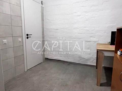 комерційна за адресою Марії Примаченко вул. (Першотравнева), 8