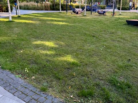 квартира за адресою Салютна вул., 2к9