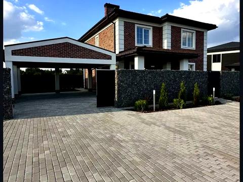 дом по адресу  ул.