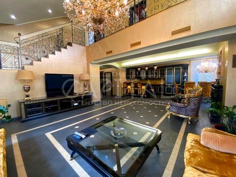 будинок за адресою с. Козин, старокиївська