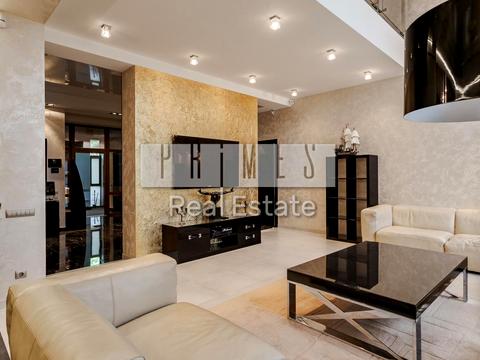 будинок за адресою Осіння