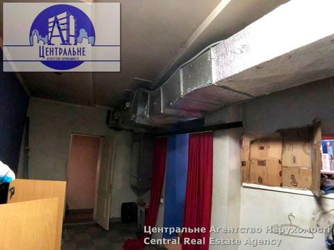 комерційна за адресою Сагайдачного, 25