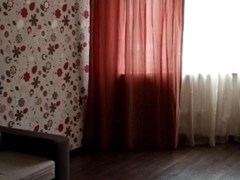 квартира за адресою Анни Ахматової вул., 32/18