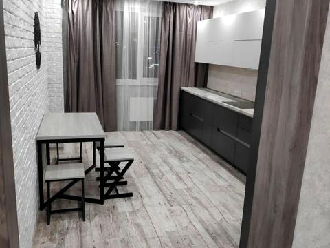 квартира за адресою Ревуцького вул., 40-Г