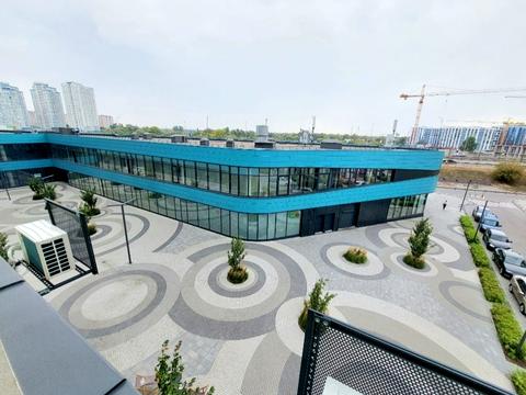 комерційна за адресою Зарічна вул., 6 к4
