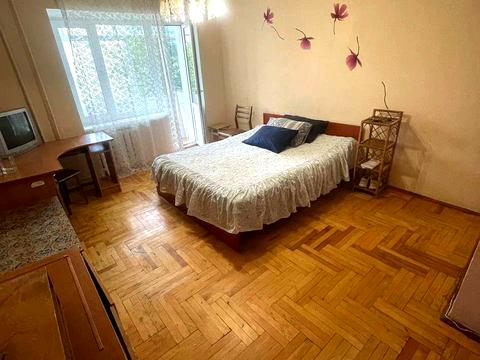 квартира по адресу Хоткевича ул., 16а