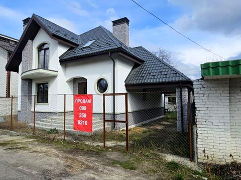 будинок за адресою вул. Садова 202, 8