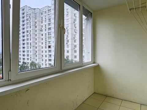 квартира за адресою Милославська вул., 32/51а