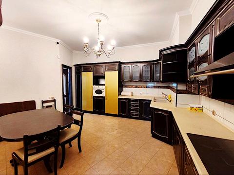 квартира за адресою Старонаводницька вул., 6-Б