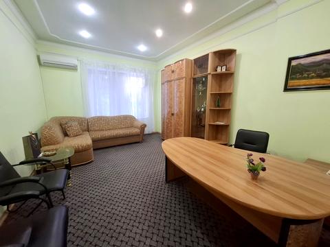 коммерческая по адресу Институтская ул., 22/7