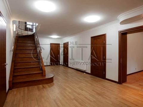 будинок за адресою Бориспільський