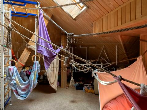 дом по адресу  ул.