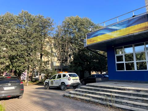 квартира за адресою незалежності, 97