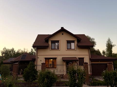 будинок за адресою Центральна вул.