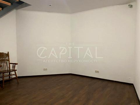 коммерческая по адресу Шота Руставели ул., 20