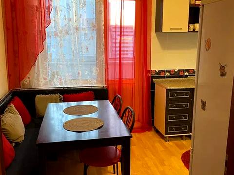квартира за адресою Олени Пчілки вул., 4