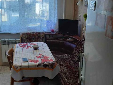 комната по адресу Червоной Калины просп. (Владимира Маяковского), 51-А