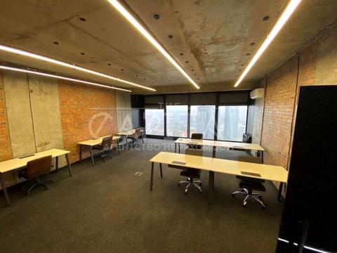 комерційна за адресою Євгена Коновальця вул. (Щорса), 44-А