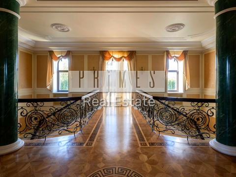 будинок за адресою смт. Козин, Столичне шосе