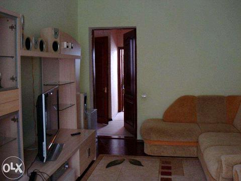 квартира за адресою Петропавлівська вул.