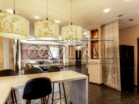 будинок за адресою Центральна вул., 45