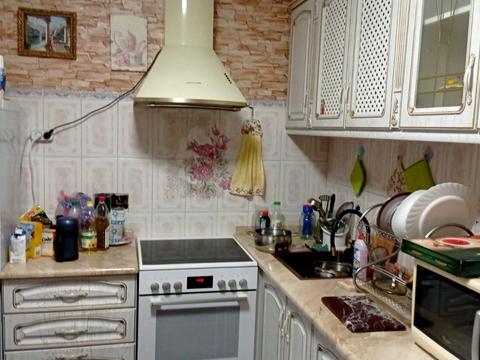 квартира за адресою Червоної Калини просп. (Володимира Маяковського), 38/10